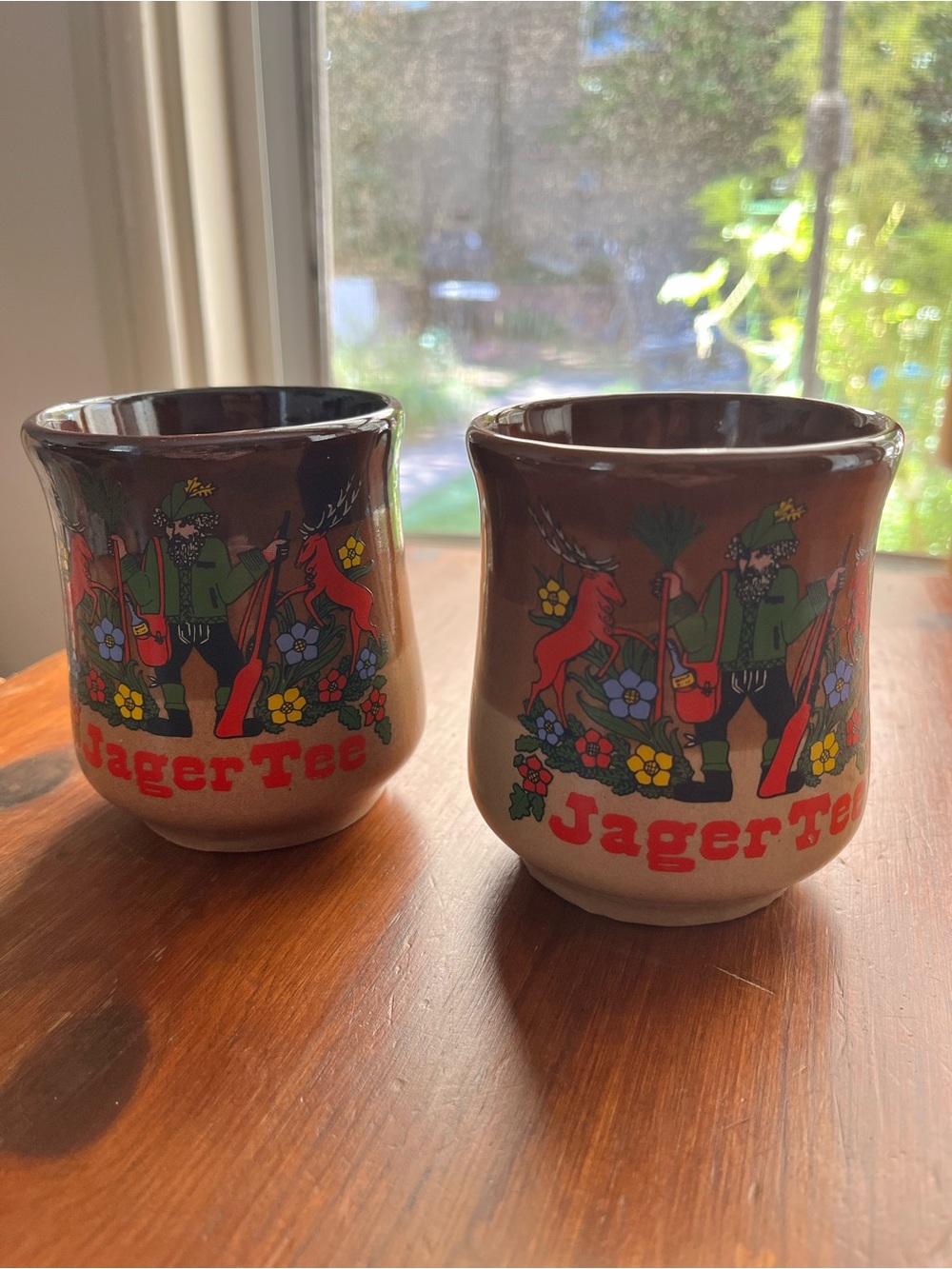Vintage Ceramic Mugs Set
